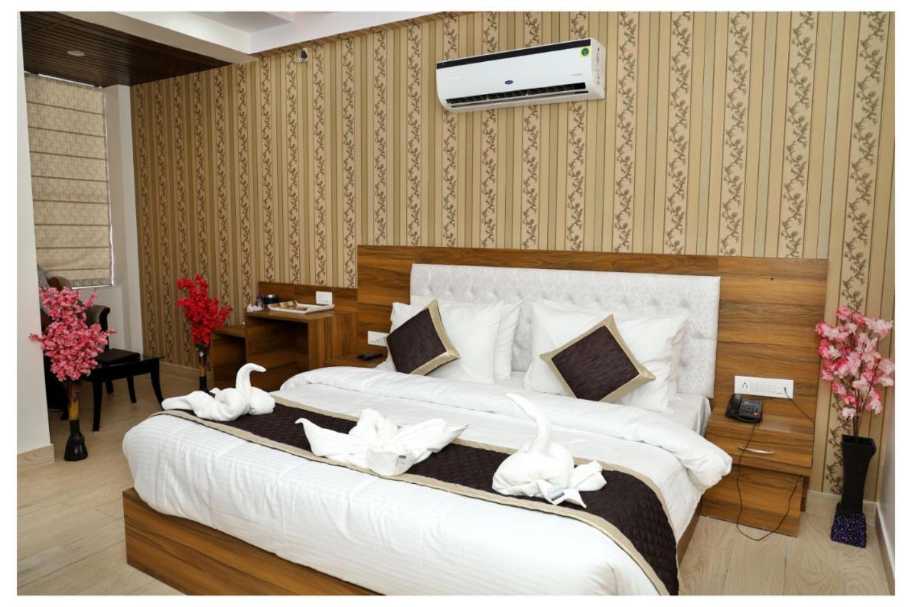 Hotel Signature Prime Vaishali Nagar Jaipur Exteriör bild