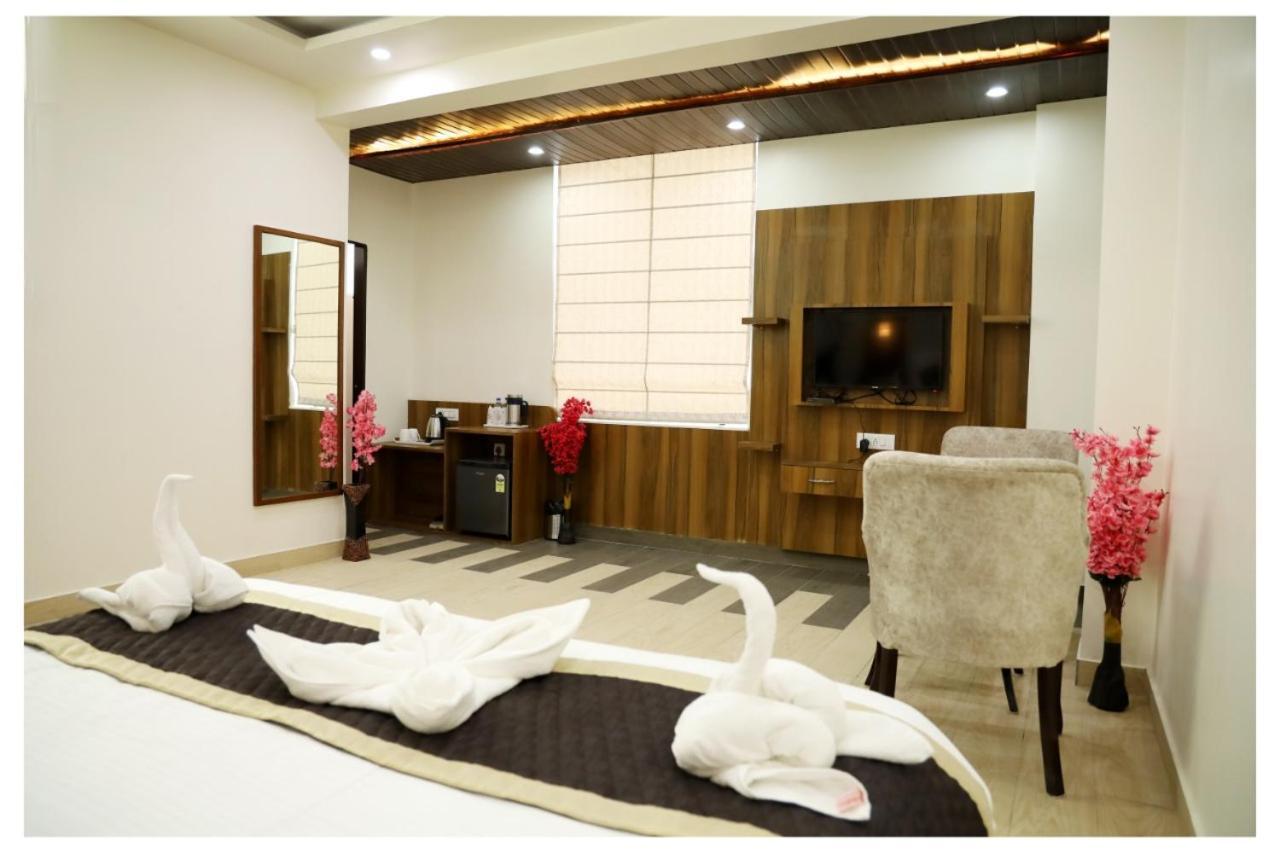 Hotel Signature Prime Vaishali Nagar Jaipur Exteriör bild